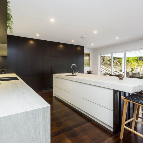 Upper Hutt kitchen design in dark colours